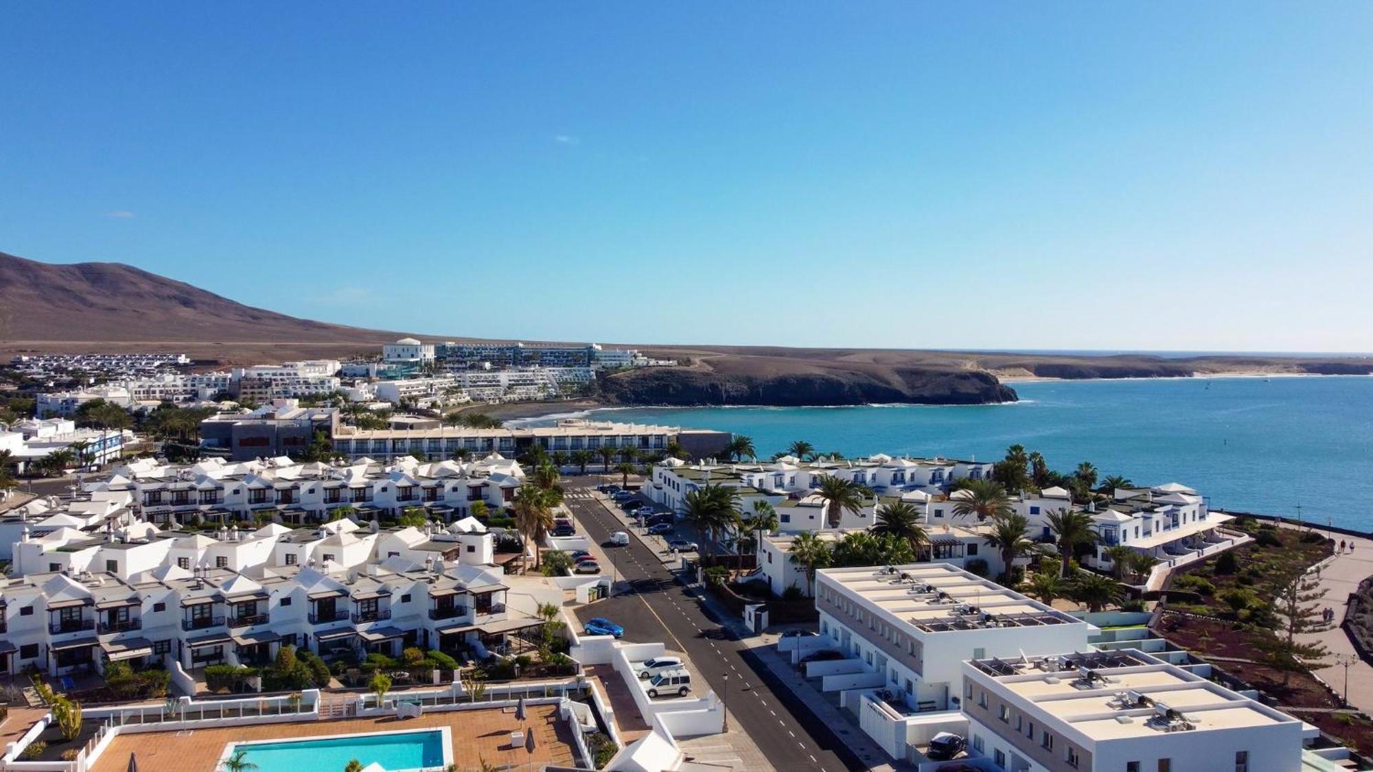 Villa Galway Bay: Detached Lanzarote Villa with Stunning Views Playa Blanca  Exterior photo